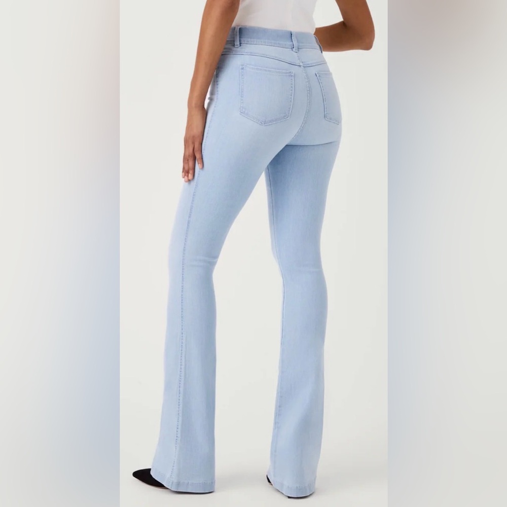 SPANX Retro Light Wash Stretch Flare Wide Leg Pull On Jeans